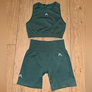 Oner Active | Classic Seamless Crop Tank and High-Waist Shorts Set